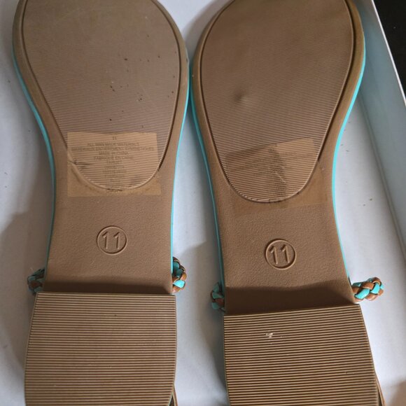Mossimo Sandals - Picture 2 of 4